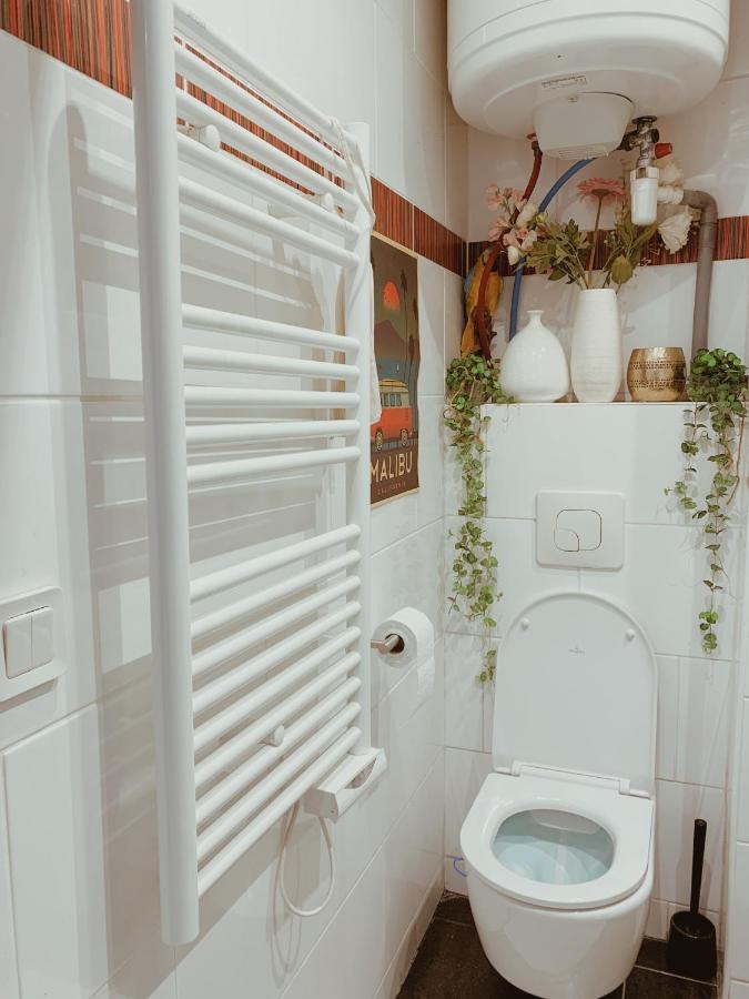 Cozy Paris Apartment Exterior foto